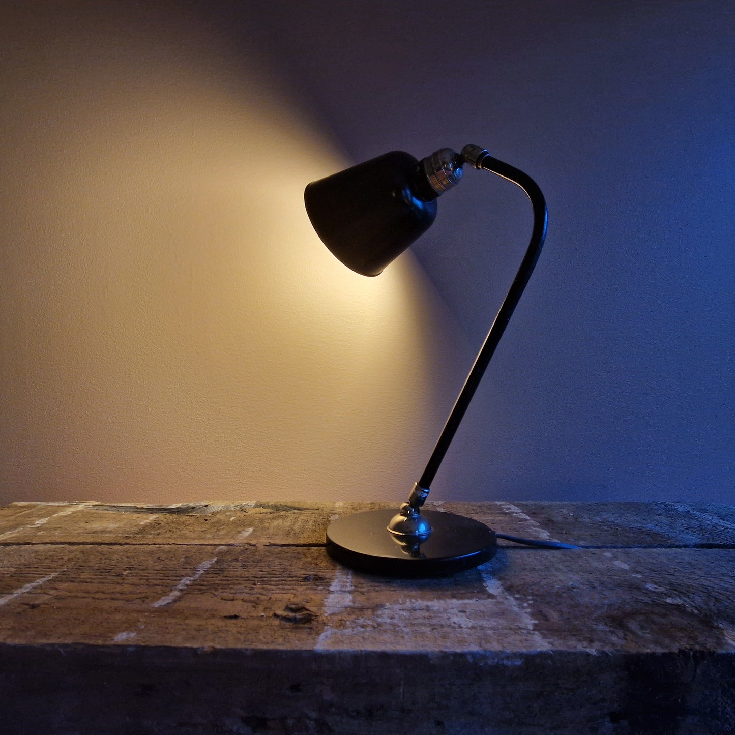 Christian Dell, Bauhaus desk lamp