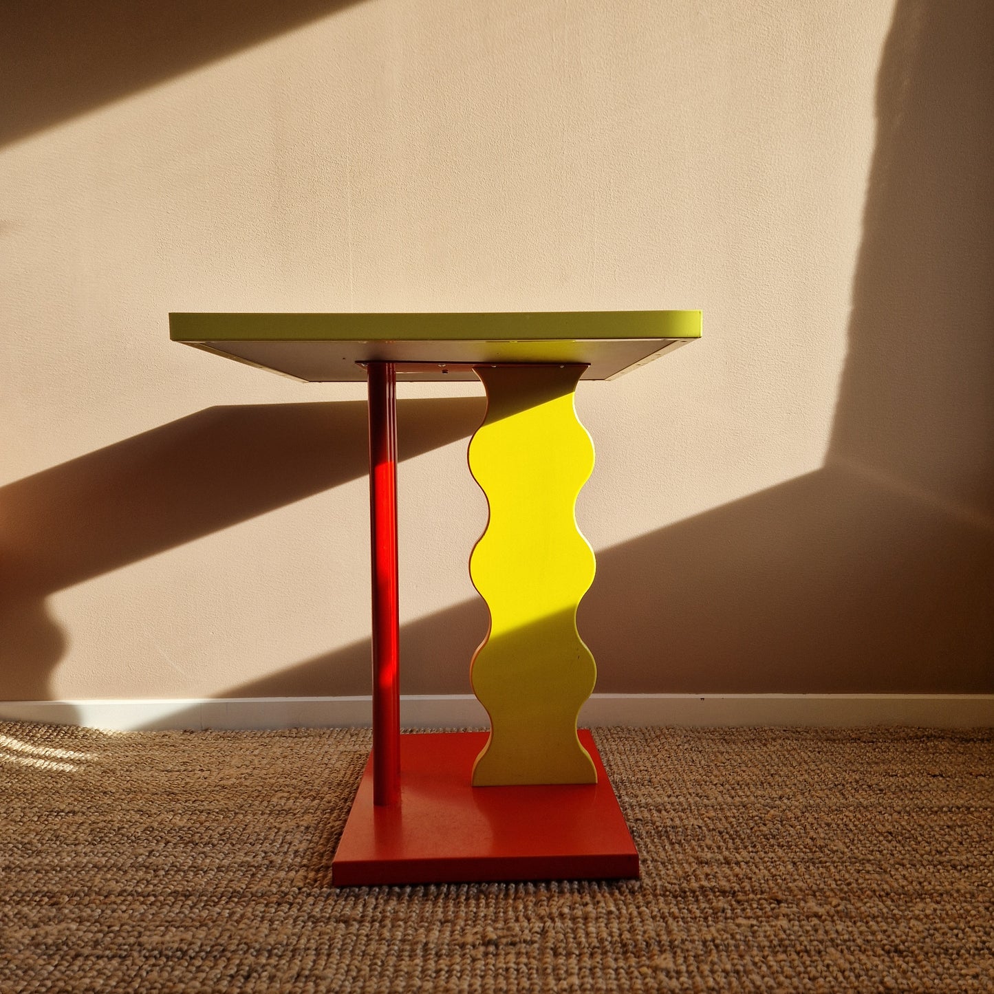 Table, Memphis-Style, Robert Bohman